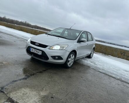 Сірий Форд Фокус, об'ємом двигуна 1.6 л та пробігом 295 тис. км за 4500 $, фото 1 на Automoto.ua