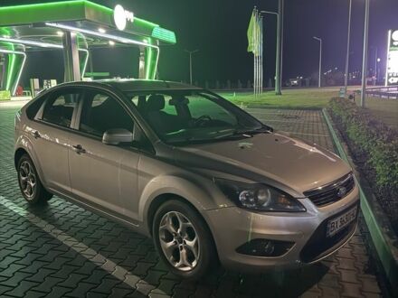 Форд Фокус 2011 у Хмельницькому на Automoto.ua Сірий Форд Фокус, об'ємом двигуна 1.6 л та пробігом 275 тис. км за 6400 $, фото 1 на Automoto.ua