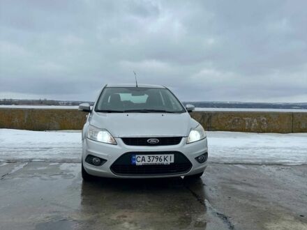 Сірий Форд Фокус, об'ємом двигуна 1.6 л та пробігом 290 тис. км за 5200 $, фото 1 на Automoto.ua