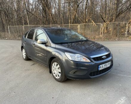 Сірий Форд Фокус, об'ємом двигуна 1.4 л та пробігом 111 тис. км за 5300 $, фото 1 на Automoto.ua