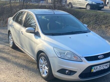Серый Форд Фокус, объемом двигателя 1.6 л и пробегом 330 тыс. км за 4500 $, фото 1 на Automoto.ua