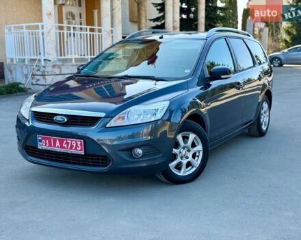 Серый Форд Фокус, объемом двигателя 1.6 л и пробегом 235 тыс. км за 6599 $, фото 1 на Automoto.ua