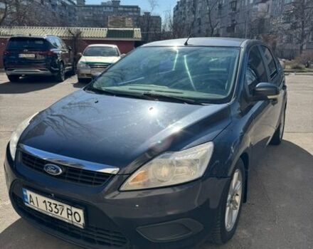 Серый Форд Фокус, объемом двигателя 1.39 л и пробегом 209 тыс. км за 4800 $, фото 1 на Automoto.ua