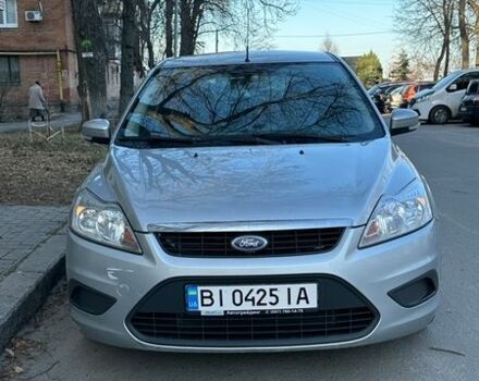 Серый Форд Фокус, объемом двигателя 1.4 л и пробегом 240 тыс. км за 3999 $, фото 1 на Automoto.ua