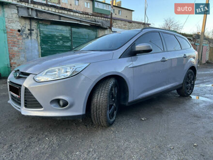 Форд Фокус 2011 в Шевченковом на Automoto.ua Серый Форд Фокус, объемом двигателя 1.6 л и пробегом 233 тыс. км за 7200 $, фото 1 на Automoto.ua
