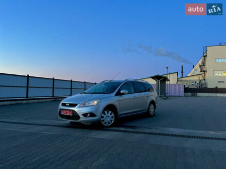 Серый Форд Фокус, объемом двигателя 1.6 л и пробегом 254 тыс. км за 6600 $, фото 1 на Automoto.ua