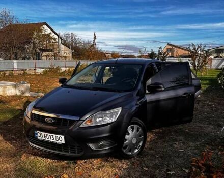 Форд Фокус 2011 в Киеве на Automoto.ua Серый Форд Фокус, объемом двигателя 1.6 л и пробегом 300 тыс. км за 6300 $, фото 1 на Automoto.ua