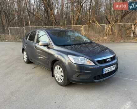 Серый Форд Фокус, объемом двигателя 1.4 л и пробегом 111 тыс. км за 5300 $, фото 1 на Automoto.ua