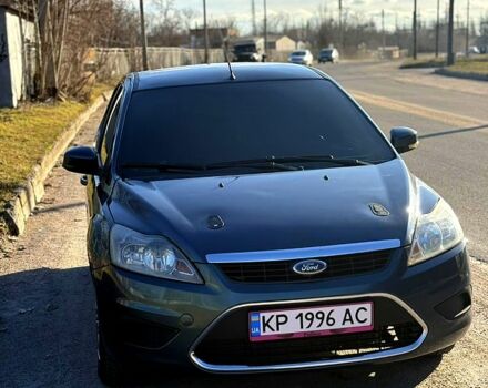Серый Форд Фокус, объемом двигателя 1.4 л и пробегом 186 тыс. км за 6600 $, фото 1 на Automoto.ua