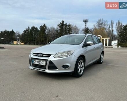 Серый Форд Фокус, объемом двигателя 1.6 л и пробегом 327 тыс. км за 5894 $, фото 1 на Automoto.ua