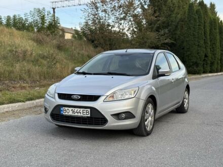 Серый Форд Фокус, объемом двигателя 1.6 л и пробегом 272 тыс. км за 4700 $, фото 1 на Automoto.ua