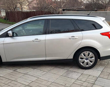 Серый Форд Фокус, объемом двигателя 1.56 л и пробегом 257 тыс. км за 5750 $, фото 1 на Automoto.ua