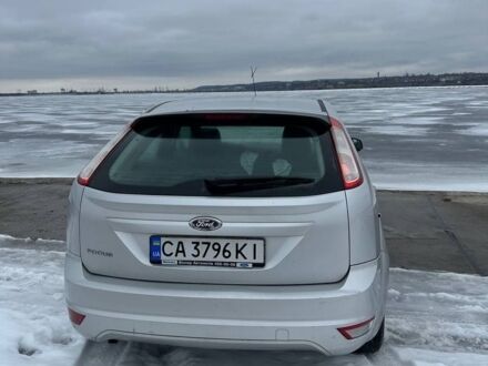 Сірий Форд Фокус, об'ємом двигуна 1.6 л та пробігом 290 тис. км за 5200 $, фото 1 на Automoto.ua