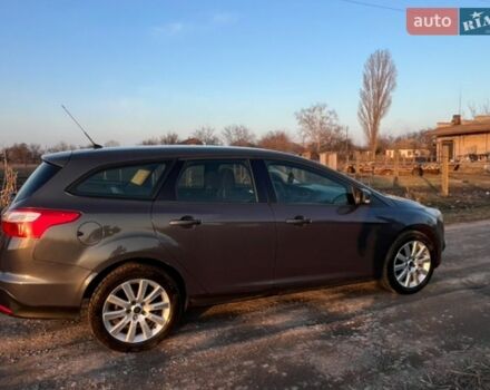 Серый Форд Фокус, объемом двигателя 1.56 л и пробегом 313 тыс. км за 6500 $, фото 1 на Automoto.ua