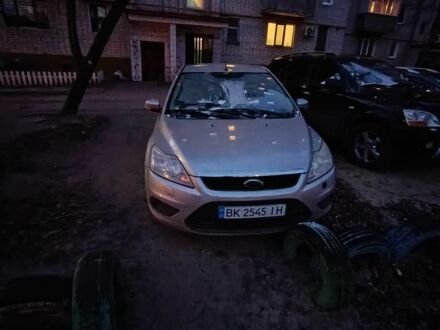 Серый Форд Фокус, объемом двигателя 1.6 л и пробегом 1 тыс. км за 3800 $, фото 1 на Automoto.ua