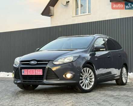 Серый Форд Фокус, объемом двигателя 1.6 л и пробегом 228 тыс. км за 7850 $, фото 1 на Automoto.ua