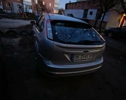 Сірий Форд Фокус, об'ємом двигуна 1.56 л та пробігом 300 тис. км за 3800 $, фото 1 на Automoto.ua