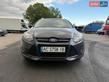 Серый Форд Фокус, объемом двигателя 1.6 л и пробегом 150 тыс. км за 7800 $, фото 1 на Automoto.ua