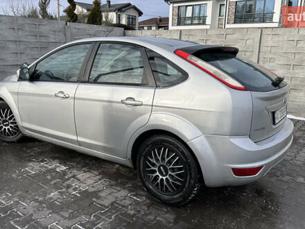 Серый Форд Фокус, объемом двигателя 1.6 л и пробегом 205 тыс. км за 7800 $, фото 1 на Automoto.ua