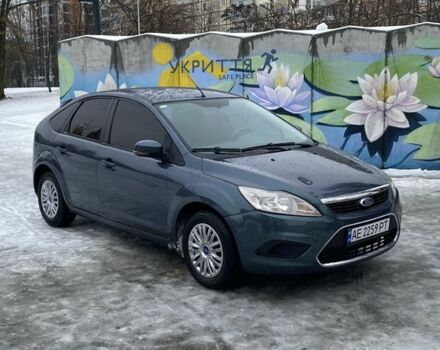 Сірий Форд Фокус, об'ємом двигуна 1.4 л та пробігом 350 тис. км за 4199 $, фото 1 на Automoto.ua