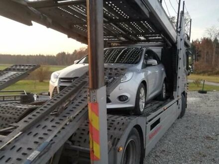 Сірий Форд Фокус, об'ємом двигуна 1.6 л та пробігом 182 тис. км за 7500 $, фото 1 на Automoto.ua