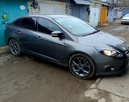 Сірий Форд Фокус, об'ємом двигуна 2 л та пробігом 22700 тис. км за 3200 $, фото 1 на Automoto.ua