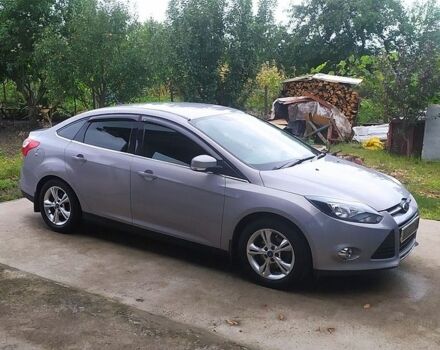 Сірий Форд Фокус, об'ємом двигуна 1.6 л та пробігом 200 тис. км за 10000 $, фото 1 на Automoto.ua