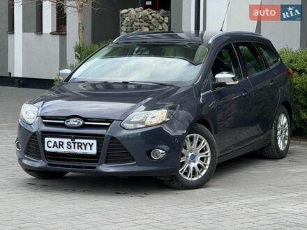 Серый Форд Фокус, объемом двигателя 1.6 л и пробегом 236 тыс. км за 7600 $, фото 1 на Automoto.ua