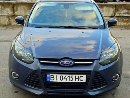 Форд Фокус 2012 у Полтаві на Automoto.ua Сірий Форд Фокус, об'ємом двигуна 1.6 л та пробігом 262 тис. км за 8000 $, фото 1 на Automoto.ua