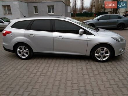 Сірий Форд Фокус, об'ємом двигуна 1.6 л та пробігом 189 тис. км за 7700 $, фото 1 на Automoto.ua