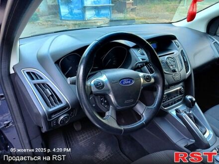 Серый Форд Фокус, объемом двигателя 1.6 л и пробегом 220 тыс. км за 7700 $, фото 1 на Automoto.ua