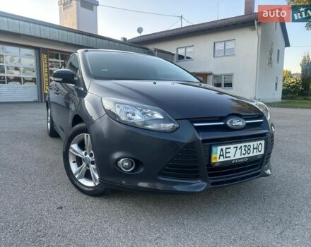 Серый Форд Фокус, объемом двигателя 1.6 л и пробегом 185 тыс. км за 7200 $, фото 1 на Automoto.ua