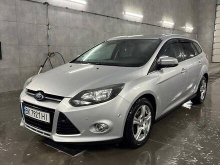 Серый Форд Фокус, объемом двигателя 1.6 л и пробегом 296 тыс. км за 7849 $, фото 1 на Automoto.ua