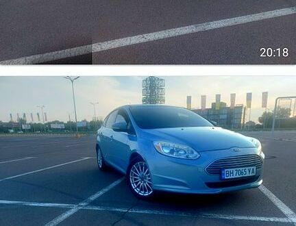 Сірий Форд Фокус, об'ємом двигуна 0 л та пробігом 140 тис. км за 6000 $, фото 1 на Automoto.ua