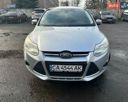 Серый Форд Фокус, объемом двигателя 1.6 л и пробегом 306 тыс. км за 7100 $, фото 1 на Automoto.ua