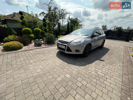 Форд Фокус 2012 у Івано-Франківську на Automoto.ua Сірий Форд Фокус, об'ємом двигуна 2 л та пробігом 244 тис. км за 7450 $, фото 1 на Automoto.ua