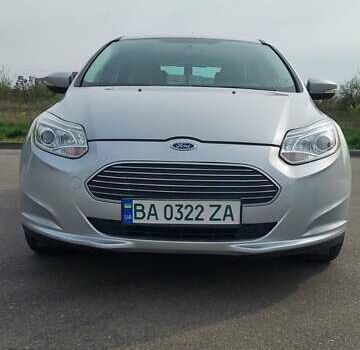 Сірий Форд Фокус, об'ємом двигуна 0 л та пробігом 59 тис. км за 10500 $, фото 1 на Automoto.ua