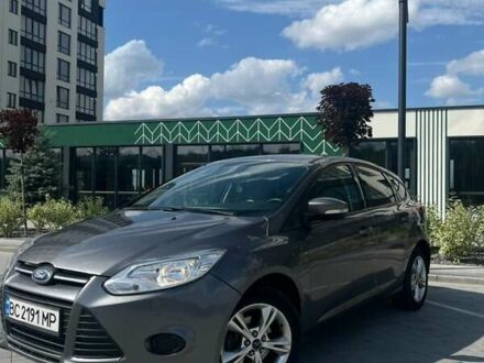 Форд Фокус 2013 в Городке на Automoto.ua Серый Форд Фокус, объемом двигателя 2 л и пробегом 182 тыс. км за 6999 $, фото 1 на Automoto.ua