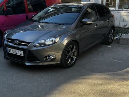 Форд Фокус 2013 у Полтаві на Automoto.ua Сірий Форд Фокус, об'ємом двигуна 2 л та пробігом 237 тис. км за 7750 $, фото 1 на Automoto.ua