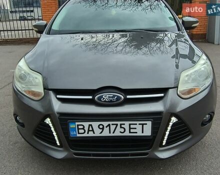 Сірий Форд Фокус, об'ємом двигуна 2 л та пробігом 241 тис. км за 6700 $, фото 1 на Automoto.ua
