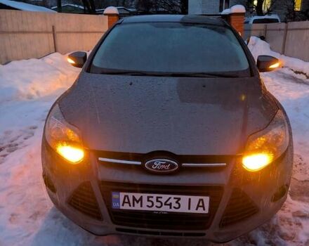 Сірий Форд Фокус, об'ємом двигуна 2 л та пробігом 231 тис. км за 6500 $, фото 1 на Automoto.ua