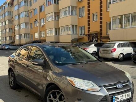 Форд Фокус 2013 в Киеве на Automoto.ua Серый Форд Фокус, объемом двигателя 2 л и пробегом 240 тыс. км за 6000 $, фото 1 на Automoto.ua