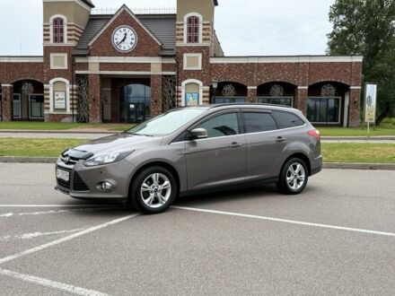 Сірий Форд Фокус, об'ємом двигуна 1 л та пробігом 287 тис. км за 6100 $, фото 1 на Automoto.ua