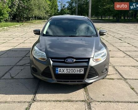 Серый Форд Фокус, объемом двигателя 2 л и пробегом 160 тыс. км за 7500 $, фото 1 на Automoto.ua