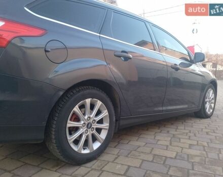 Серый Форд Фокус, объемом двигателя 1.56 л и пробегом 260 тыс. км за 7500 $, фото 1 на Automoto.ua