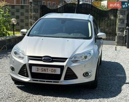 Сірий Форд Фокус, об'ємом двигуна 0 л та пробігом 247 тис. км за 8800 $, фото 1 на Automoto.ua