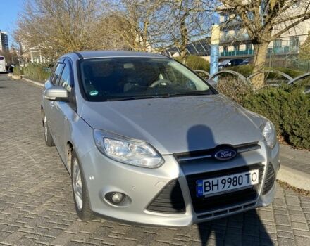 Серый Форд Фокус, объемом двигателя 1.6 л и пробегом 280 тыс. км за 5500 $, фото 1 на Automoto.ua