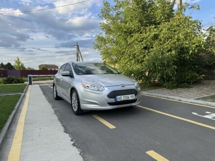 Форд Фокус 2013 у Дніпро (Дніпропетровську) на Automoto.ua Сірий Форд Фокус, об'ємом двигуна 0 л та пробігом 81 тис. км за 8490 $, фото 1 на Automoto.ua