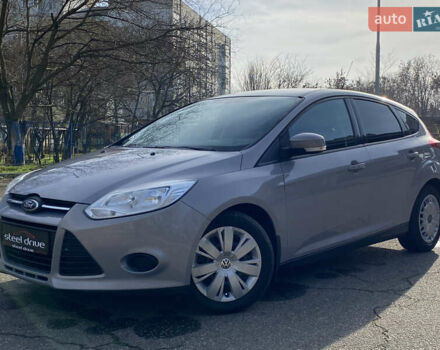 Серый Форд Фокус, объемом двигателя 1 л и пробегом 228 тыс. км за 6799 $, фото 1 на Automoto.ua