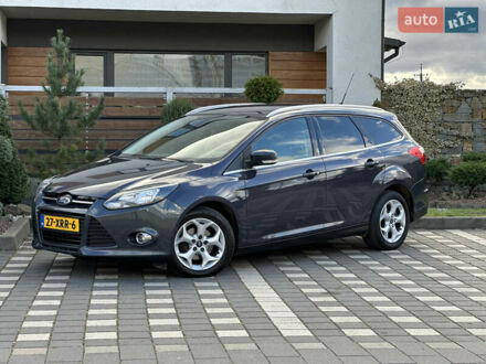 Серый Форд Фокус, объемом двигателя 1.6 л и пробегом 217 тыс. км за 8350 $, фото 1 на Automoto.ua